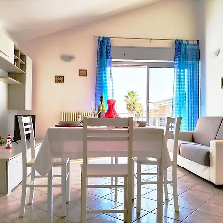 Appartament Direk Mit Meersblick L'Annunziata